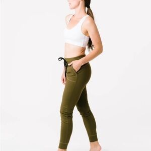 ZYIA Active Olive Unwind Joggers # 1799 size M